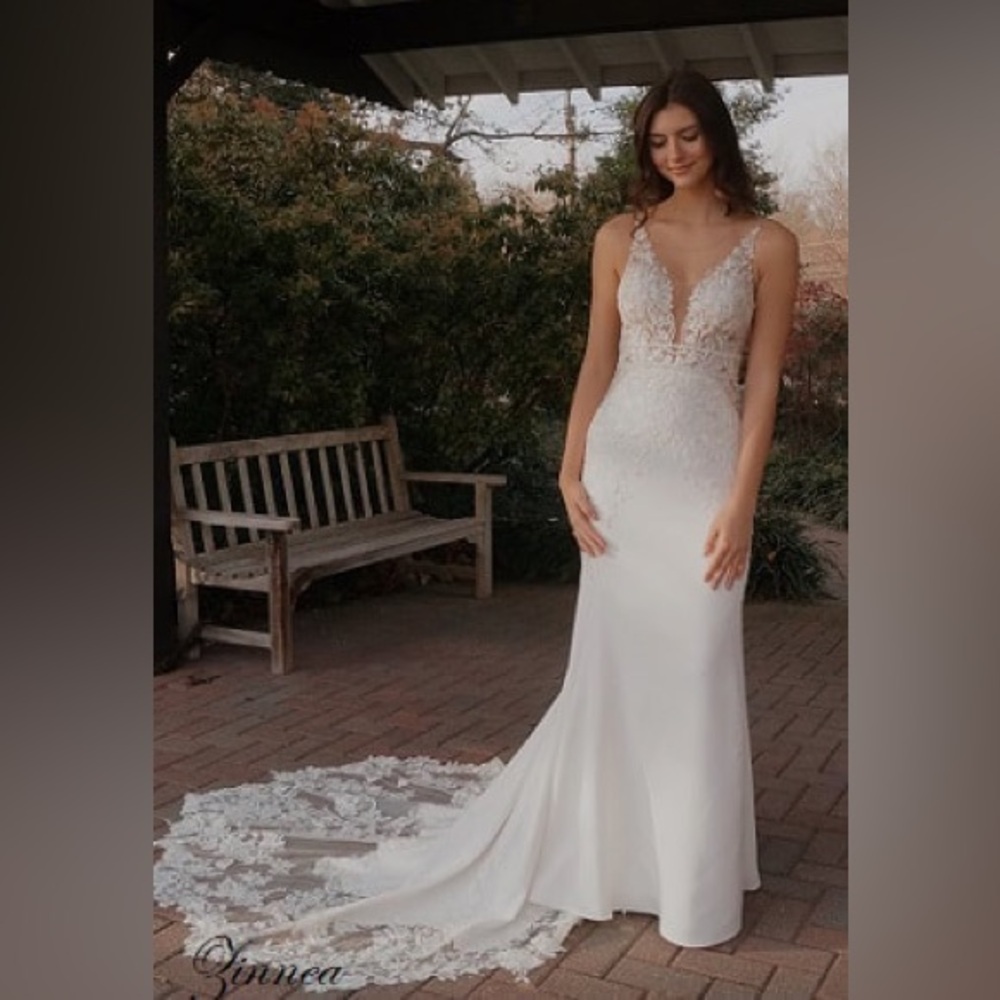 Grace Kent Zinnia A-Line Lace Wedding Dress